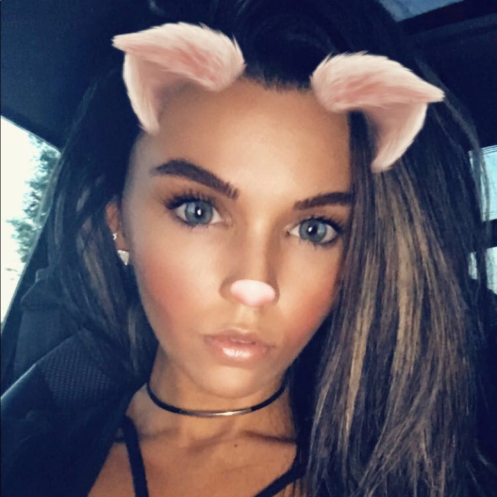 Meet your Posher, Noel